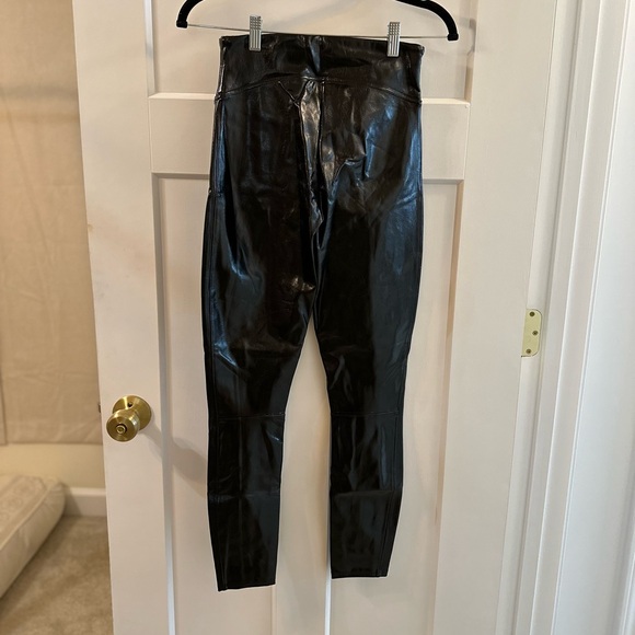 SPANX Black High-Waisted Faux patent Leather Pants - Picture 6 of 8